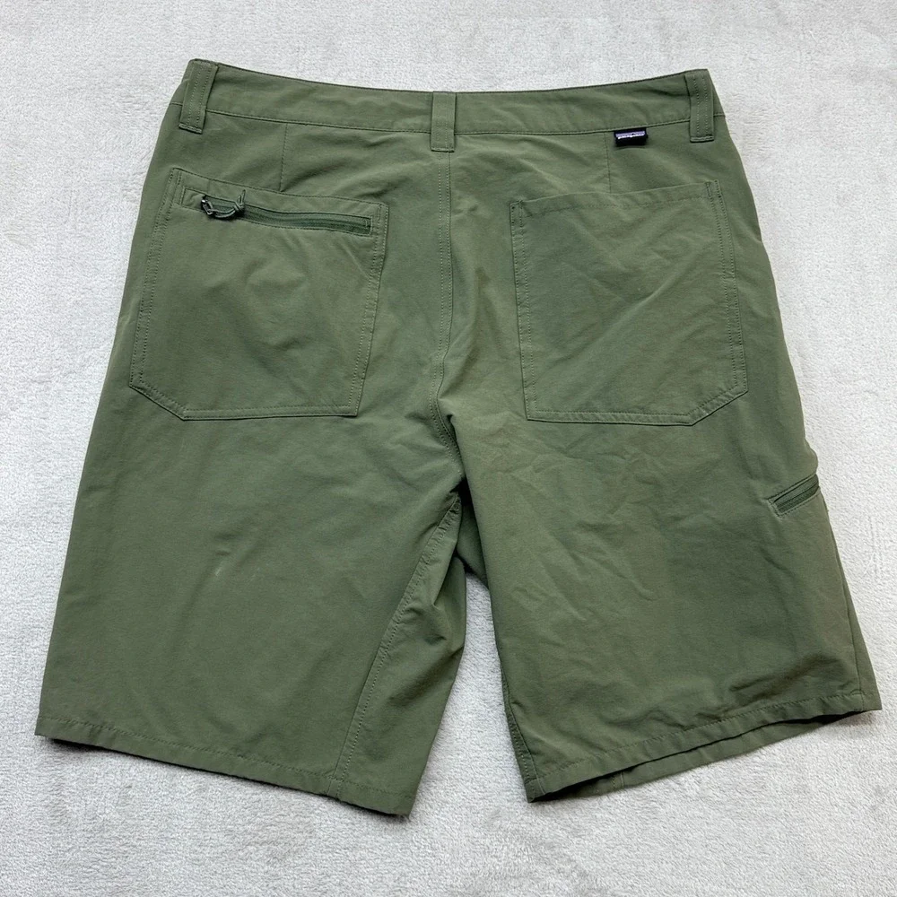 Patagonia Quandary Shorts Mens 33 Green Hiking Outdoor Technical Camping Trek